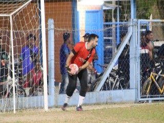 
<a style='margin-left: 5px;' class='btn btn-xs btn-social btn-facebook' href='https://www.facebook.com/sharer/sharer.php?u=https://www.boladovale.com.br/imgs/800-800-90/conteudo/fotos/1726/img0265.jpg' rel='popup' data-width='500' data-height='400'><i class='fa fa-facebook'></i>Compartilhar <span class='hidden-xs'>no Facebook</span>
</a> 
<a class='btn btn-default btn-xs' target='_blank' href='imgs/800-800-90/conteudo/fotos/1726/img0265.jpg'>
<span class='glyphicon glyphicon-cloud-download'></span> Salvar
</a> 
<span></span>