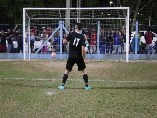 
<a style='margin-left: 5px;' class='btn btn-xs btn-social btn-facebook' href='https://www.facebook.com/sharer/sharer.php?u=https://www.boladovale.com.br/imgs/800-800-90/conteudo/fotos/1726/img0484.jpg' rel='popup' data-width='500' data-height='400'><i class='fa fa-facebook'></i>Compartilhar <span class='hidden-xs'>no Facebook</span>
</a> 
<a class='btn btn-default btn-xs' target='_blank' href='imgs/800-800-90/conteudo/fotos/1726/img0484.jpg'>
<span class='glyphicon glyphicon-cloud-download'></span> Salvar
</a> 
<span></span>