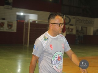 
<a style='margin-left: 5px;' class='btn btn-xs btn-social btn-facebook' href='https://www.facebook.com/sharer/sharer.php?u=https://www.boladovale.com.br/imgs/800-800-90/conteudo/fotos/1727/img9081.jpg' rel='popup' data-width='500' data-height='400'><i class='fa fa-facebook'></i>Compartilhar <span class='hidden-xs'>no Facebook</span>
</a> 
<a class='btn btn-default btn-xs' target='_blank' href='imgs/800-800-90/conteudo/fotos/1727/img9081.jpg'>
<span class='glyphicon glyphicon-cloud-download'></span> Salvar
</a> 
<span></span>