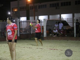 
<a style='margin-left: 5px;' class='btn btn-xs btn-social btn-facebook' href='https://www.facebook.com/sharer/sharer.php?u=https://www.boladovale.com.br/imgs/800-800-90/conteudo/fotos/1728/img8001.jpg' rel='popup' data-width='500' data-height='400'><i class='fa fa-facebook'></i>Compartilhar <span class='hidden-xs'>no Facebook</span>
</a> 
<a class='btn btn-default btn-xs' target='_blank' href='imgs/800-800-90/conteudo/fotos/1728/img8001.jpg'>
<span class='glyphicon glyphicon-cloud-download'></span> Salvar
</a> 
<span></span>