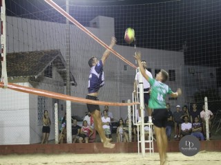 
<a style='margin-left: 5px;' class='btn btn-xs btn-social btn-facebook' href='https://www.facebook.com/sharer/sharer.php?u=https://www.boladovale.com.br/imgs/800-800-90/conteudo/fotos/1728/img8039.jpg' rel='popup' data-width='500' data-height='400'><i class='fa fa-facebook'></i>Compartilhar <span class='hidden-xs'>no Facebook</span>
</a> 
<a class='btn btn-default btn-xs' target='_blank' href='imgs/800-800-90/conteudo/fotos/1728/img8039.jpg'>
<span class='glyphicon glyphicon-cloud-download'></span> Salvar
</a> 
<span></span>