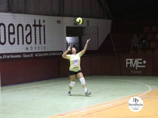 
<a style='margin-left: 5px;' class='btn btn-xs btn-social btn-facebook' href='https://www.facebook.com/sharer/sharer.php?u=https://www.boladovale.com.br/imgs/800-800-90/conteudo/fotos/1731/img8392.jpg' rel='popup' data-width='500' data-height='400'><i class='fa fa-facebook'></i>Compartilhar <span class='hidden-xs'>no Facebook</span>
</a> 
<a class='btn btn-default btn-xs' target='_blank' href='imgs/800-800-90/conteudo/fotos/1731/img8392.jpg'>
<span class='glyphicon glyphicon-cloud-download'></span> Salvar
</a> 
<span></span>