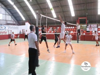 
<a style='margin-left: 5px;' class='btn btn-xs btn-social btn-facebook' href='https://www.facebook.com/sharer/sharer.php?u=https://www.boladovale.com.br/imgs/800-800-90/conteudo/fotos/1732/img8142.jpg' rel='popup' data-width='500' data-height='400'><i class='fa fa-facebook'></i>Compartilhar <span class='hidden-xs'>no Facebook</span>
</a> 
<a class='btn btn-default btn-xs' target='_blank' href='imgs/800-800-90/conteudo/fotos/1732/img8142.jpg'>
<span class='glyphicon glyphicon-cloud-download'></span> Salvar
</a> 
<span></span>