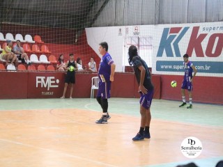 
<a style='margin-left: 5px;' class='btn btn-xs btn-social btn-facebook' href='https://www.facebook.com/sharer/sharer.php?u=https://www.boladovale.com.br/imgs/800-800-90/conteudo/fotos/1732/img8210.jpg' rel='popup' data-width='500' data-height='400'><i class='fa fa-facebook'></i>Compartilhar <span class='hidden-xs'>no Facebook</span>
</a> 
<a class='btn btn-default btn-xs' target='_blank' href='imgs/800-800-90/conteudo/fotos/1732/img8210.jpg'>
<span class='glyphicon glyphicon-cloud-download'></span> Salvar
</a> 
<span></span>