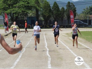 
<a style='margin-left: 5px;' class='btn btn-xs btn-social btn-facebook' href='https://www.facebook.com/sharer/sharer.php?u=https://www.boladovale.com.br/imgs/800-800-90/conteudo/fotos/1733/img9506.jpg' rel='popup' data-width='500' data-height='400'><i class='fa fa-facebook'></i>Compartilhar <span class='hidden-xs'>no Facebook</span>
</a> 
<a class='btn btn-default btn-xs' target='_blank' href='imgs/800-800-90/conteudo/fotos/1733/img9506.jpg'>
<span class='glyphicon glyphicon-cloud-download'></span> Salvar
</a> 
<span></span>