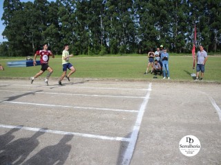 
<a style='margin-left: 5px;' class='btn btn-xs btn-social btn-facebook' href='https://www.facebook.com/sharer/sharer.php?u=https://www.boladovale.com.br/imgs/800-800-90/conteudo/fotos/1734/img8471.jpg' rel='popup' data-width='500' data-height='400'><i class='fa fa-facebook'></i>Compartilhar <span class='hidden-xs'>no Facebook</span>
</a> 
<a class='btn btn-default btn-xs' target='_blank' href='imgs/800-800-90/conteudo/fotos/1734/img8471.jpg'>
<span class='glyphicon glyphicon-cloud-download'></span> Salvar
</a> 
<span></span>