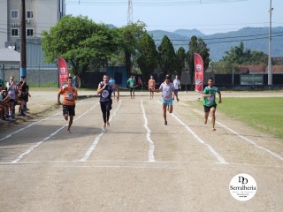 
<a style='margin-left: 5px;' class='btn btn-xs btn-social btn-facebook' href='https://www.facebook.com/sharer/sharer.php?u=https://www.boladovale.com.br/imgs/800-800-90/conteudo/fotos/1734/img9226.jpg' rel='popup' data-width='500' data-height='400'><i class='fa fa-facebook'></i>Compartilhar <span class='hidden-xs'>no Facebook</span>
</a> 
<a class='btn btn-default btn-xs' target='_blank' href='imgs/800-800-90/conteudo/fotos/1734/img9226.jpg'>
<span class='glyphicon glyphicon-cloud-download'></span> Salvar
</a> 
<span></span>