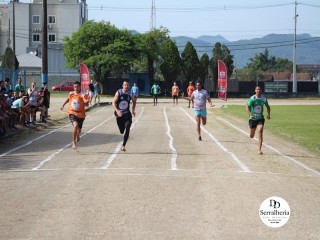 
<a style='margin-left: 5px;' class='btn btn-xs btn-social btn-facebook' href='https://www.facebook.com/sharer/sharer.php?u=https://www.boladovale.com.br/imgs/800-800-90/conteudo/fotos/1734/img9227.jpg' rel='popup' data-width='500' data-height='400'><i class='fa fa-facebook'></i>Compartilhar <span class='hidden-xs'>no Facebook</span>
</a> 
<a class='btn btn-default btn-xs' target='_blank' href='imgs/800-800-90/conteudo/fotos/1734/img9227.jpg'>
<span class='glyphicon glyphicon-cloud-download'></span> Salvar
</a> 
<span></span>