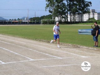 
<a style='margin-left: 5px;' class='btn btn-xs btn-social btn-facebook' href='https://www.facebook.com/sharer/sharer.php?u=https://www.boladovale.com.br/imgs/800-800-90/conteudo/fotos/1736/img8589.jpg' rel='popup' data-width='500' data-height='400'><i class='fa fa-facebook'></i>Compartilhar <span class='hidden-xs'>no Facebook</span>
</a> 
<a class='btn btn-default btn-xs' target='_blank' href='imgs/800-800-90/conteudo/fotos/1736/img8589.jpg'>
<span class='glyphicon glyphicon-cloud-download'></span> Salvar
</a> 
<span></span>