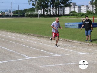 
<a style='margin-left: 5px;' class='btn btn-xs btn-social btn-facebook' href='https://www.facebook.com/sharer/sharer.php?u=https://www.boladovale.com.br/imgs/800-800-90/conteudo/fotos/1736/img8591.jpg' rel='popup' data-width='500' data-height='400'><i class='fa fa-facebook'></i>Compartilhar <span class='hidden-xs'>no Facebook</span>
</a> 
<a class='btn btn-default btn-xs' target='_blank' href='imgs/800-800-90/conteudo/fotos/1736/img8591.jpg'>
<span class='glyphicon glyphicon-cloud-download'></span> Salvar
</a> 
<span></span>