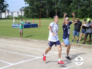 
<a style='margin-left: 5px;' class='btn btn-xs btn-social btn-facebook' href='https://www.facebook.com/sharer/sharer.php?u=https://www.boladovale.com.br/imgs/800-800-90/conteudo/fotos/1736/img8607.jpg' rel='popup' data-width='500' data-height='400'><i class='fa fa-facebook'></i>Compartilhar <span class='hidden-xs'>no Facebook</span>
</a> 
<a class='btn btn-default btn-xs' target='_blank' href='imgs/800-800-90/conteudo/fotos/1736/img8607.jpg'>
<span class='glyphicon glyphicon-cloud-download'></span> Salvar
</a> 
<span></span>