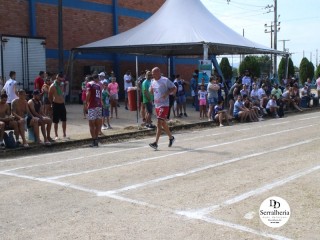 
<a style='margin-left: 5px;' class='btn btn-xs btn-social btn-facebook' href='https://www.facebook.com/sharer/sharer.php?u=https://www.boladovale.com.br/imgs/800-800-90/conteudo/fotos/1736/img8621.jpg' rel='popup' data-width='500' data-height='400'><i class='fa fa-facebook'></i>Compartilhar <span class='hidden-xs'>no Facebook</span>
</a> 
<a class='btn btn-default btn-xs' target='_blank' href='imgs/800-800-90/conteudo/fotos/1736/img8621.jpg'>
<span class='glyphicon glyphicon-cloud-download'></span> Salvar
</a> 
<span></span>