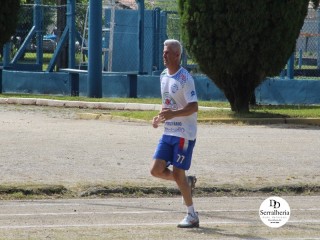 
<a style='margin-left: 5px;' class='btn btn-xs btn-social btn-facebook' href='https://www.facebook.com/sharer/sharer.php?u=https://www.boladovale.com.br/imgs/800-800-90/conteudo/fotos/1736/img9309.jpg' rel='popup' data-width='500' data-height='400'><i class='fa fa-facebook'></i>Compartilhar <span class='hidden-xs'>no Facebook</span>
</a> 
<a class='btn btn-default btn-xs' target='_blank' href='imgs/800-800-90/conteudo/fotos/1736/img9309.jpg'>
<span class='glyphicon glyphicon-cloud-download'></span> Salvar
</a> 
<span></span>