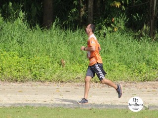 
<a style='margin-left: 5px;' class='btn btn-xs btn-social btn-facebook' href='https://www.facebook.com/sharer/sharer.php?u=https://www.boladovale.com.br/imgs/800-800-90/conteudo/fotos/1736/img9321.jpg' rel='popup' data-width='500' data-height='400'><i class='fa fa-facebook'></i>Compartilhar <span class='hidden-xs'>no Facebook</span>
</a> 
<a class='btn btn-default btn-xs' target='_blank' href='imgs/800-800-90/conteudo/fotos/1736/img9321.jpg'>
<span class='glyphicon glyphicon-cloud-download'></span> Salvar
</a> 
<span></span>