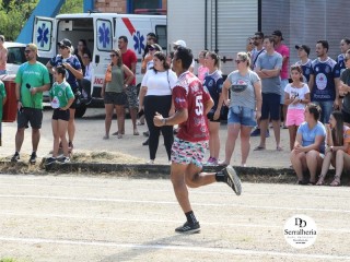 
<a style='margin-left: 5px;' class='btn btn-xs btn-social btn-facebook' href='https://www.facebook.com/sharer/sharer.php?u=https://www.boladovale.com.br/imgs/800-800-90/conteudo/fotos/1736/img9337.jpg' rel='popup' data-width='500' data-height='400'><i class='fa fa-facebook'></i>Compartilhar <span class='hidden-xs'>no Facebook</span>
</a> 
<a class='btn btn-default btn-xs' target='_blank' href='imgs/800-800-90/conteudo/fotos/1736/img9337.jpg'>
<span class='glyphicon glyphicon-cloud-download'></span> Salvar
</a> 
<span></span>