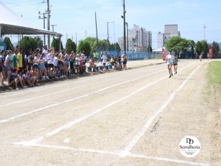 
<a style='margin-left: 5px;' class='btn btn-xs btn-social btn-facebook' href='https://www.facebook.com/sharer/sharer.php?u=https://www.boladovale.com.br/imgs/800-800-90/conteudo/fotos/1737/img8674.jpg' rel='popup' data-width='500' data-height='400'><i class='fa fa-facebook'></i>Compartilhar <span class='hidden-xs'>no Facebook</span>
</a> 
<a class='btn btn-default btn-xs' target='_blank' href='imgs/800-800-90/conteudo/fotos/1737/img8674.jpg'>
<span class='glyphicon glyphicon-cloud-download'></span> Salvar
</a> 
<span></span>
