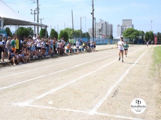 
<a style='margin-left: 5px;' class='btn btn-xs btn-social btn-facebook' href='https://www.facebook.com/sharer/sharer.php?u=https://www.boladovale.com.br/imgs/800-800-90/conteudo/fotos/1737/img8676.jpg' rel='popup' data-width='500' data-height='400'><i class='fa fa-facebook'></i>Compartilhar <span class='hidden-xs'>no Facebook</span>
</a> 
<a class='btn btn-default btn-xs' target='_blank' href='imgs/800-800-90/conteudo/fotos/1737/img8676.jpg'>
<span class='glyphicon glyphicon-cloud-download'></span> Salvar
</a> 
<span></span>