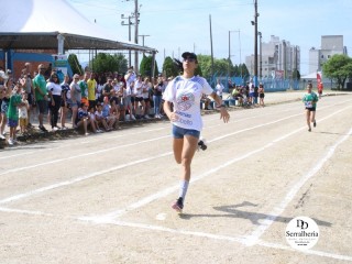 
<a style='margin-left: 5px;' class='btn btn-xs btn-social btn-facebook' href='https://www.facebook.com/sharer/sharer.php?u=https://www.boladovale.com.br/imgs/800-800-90/conteudo/fotos/1737/img8681.jpg' rel='popup' data-width='500' data-height='400'><i class='fa fa-facebook'></i>Compartilhar <span class='hidden-xs'>no Facebook</span>
</a> 
<a class='btn btn-default btn-xs' target='_blank' href='imgs/800-800-90/conteudo/fotos/1737/img8681.jpg'>
<span class='glyphicon glyphicon-cloud-download'></span> Salvar
</a> 
<span></span>