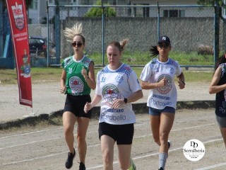 
<a style='margin-left: 5px;' class='btn btn-xs btn-social btn-facebook' href='https://www.facebook.com/sharer/sharer.php?u=https://www.boladovale.com.br/imgs/800-800-90/conteudo/fotos/1737/img9354.jpg' rel='popup' data-width='500' data-height='400'><i class='fa fa-facebook'></i>Compartilhar <span class='hidden-xs'>no Facebook</span>
</a> 
<a class='btn btn-default btn-xs' target='_blank' href='imgs/800-800-90/conteudo/fotos/1737/img9354.jpg'>
<span class='glyphicon glyphicon-cloud-download'></span> Salvar
</a> 
<span></span>