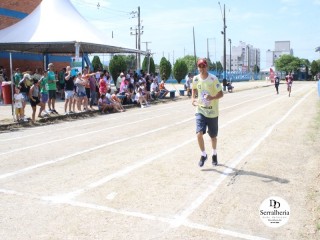 
<a style='margin-left: 5px;' class='btn btn-xs btn-social btn-facebook' href='https://www.facebook.com/sharer/sharer.php?u=https://www.boladovale.com.br/imgs/800-800-90/conteudo/fotos/1738/img8812.jpg' rel='popup' data-width='500' data-height='400'><i class='fa fa-facebook'></i>Compartilhar <span class='hidden-xs'>no Facebook</span>
</a> 
<a class='btn btn-default btn-xs' target='_blank' href='imgs/800-800-90/conteudo/fotos/1738/img8812.jpg'>
<span class='glyphicon glyphicon-cloud-download'></span> Salvar
</a> 
<span></span>