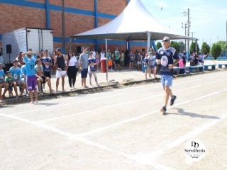 
<a style='margin-left: 5px;' class='btn btn-xs btn-social btn-facebook' href='https://www.facebook.com/sharer/sharer.php?u=https://www.boladovale.com.br/imgs/800-800-90/conteudo/fotos/1738/img8870.jpg' rel='popup' data-width='500' data-height='400'><i class='fa fa-facebook'></i>Compartilhar <span class='hidden-xs'>no Facebook</span>
</a> 
<a class='btn btn-default btn-xs' target='_blank' href='imgs/800-800-90/conteudo/fotos/1738/img8870.jpg'>
<span class='glyphicon glyphicon-cloud-download'></span> Salvar
</a> 
<span></span>