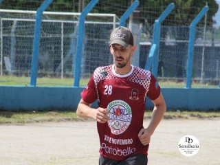 
<a style='margin-left: 5px;' class='btn btn-xs btn-social btn-facebook' href='https://www.facebook.com/sharer/sharer.php?u=https://www.boladovale.com.br/imgs/800-800-90/conteudo/fotos/1738/img9468.jpg' rel='popup' data-width='500' data-height='400'><i class='fa fa-facebook'></i>Compartilhar <span class='hidden-xs'>no Facebook</span>
</a> 
<a class='btn btn-default btn-xs' target='_blank' href='imgs/800-800-90/conteudo/fotos/1738/img9468.jpg'>
<span class='glyphicon glyphicon-cloud-download'></span> Salvar
</a> 
<span></span>