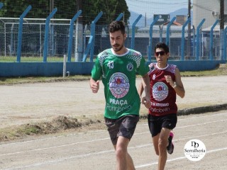 
<a style='margin-left: 5px;' class='btn btn-xs btn-social btn-facebook' href='https://www.facebook.com/sharer/sharer.php?u=https://www.boladovale.com.br/imgs/800-800-90/conteudo/fotos/1738/img9476.jpg' rel='popup' data-width='500' data-height='400'><i class='fa fa-facebook'></i>Compartilhar <span class='hidden-xs'>no Facebook</span>
</a> 
<a class='btn btn-default btn-xs' target='_blank' href='imgs/800-800-90/conteudo/fotos/1738/img9476.jpg'>
<span class='glyphicon glyphicon-cloud-download'></span> Salvar
</a> 
<span></span>