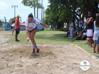 
<a style='margin-left: 5px;' class='btn btn-xs btn-social btn-facebook' href='https://www.facebook.com/sharer/sharer.php?u=https://www.boladovale.com.br/imgs/800-800-90/conteudo/fotos/1739/img9417.jpg' rel='popup' data-width='500' data-height='400'><i class='fa fa-facebook'></i>Compartilhar <span class='hidden-xs'>no Facebook</span>
</a> 
<a class='btn btn-default btn-xs' target='_blank' href='imgs/800-800-90/conteudo/fotos/1739/img9417.jpg'>
<span class='glyphicon glyphicon-cloud-download'></span> Salvar
</a> 
<span></span>