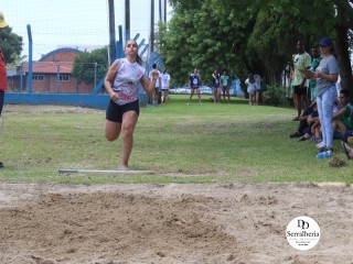 
<a style='margin-left: 5px;' class='btn btn-xs btn-social btn-facebook' href='https://www.facebook.com/sharer/sharer.php?u=https://www.boladovale.com.br/imgs/800-800-90/conteudo/fotos/1739/img9423.jpg' rel='popup' data-width='500' data-height='400'><i class='fa fa-facebook'></i>Compartilhar <span class='hidden-xs'>no Facebook</span>
</a> 
<a class='btn btn-default btn-xs' target='_blank' href='imgs/800-800-90/conteudo/fotos/1739/img9423.jpg'>
<span class='glyphicon glyphicon-cloud-download'></span> Salvar
</a> 
<span></span>
