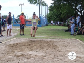 
<a style='margin-left: 5px;' class='btn btn-xs btn-social btn-facebook' href='https://www.facebook.com/sharer/sharer.php?u=https://www.boladovale.com.br/imgs/800-800-90/conteudo/fotos/1739/img9459.jpg' rel='popup' data-width='500' data-height='400'><i class='fa fa-facebook'></i>Compartilhar <span class='hidden-xs'>no Facebook</span>
</a> 
<a class='btn btn-default btn-xs' target='_blank' href='imgs/800-800-90/conteudo/fotos/1739/img9459.jpg'>
<span class='glyphicon glyphicon-cloud-download'></span> Salvar
</a> 
<span></span>