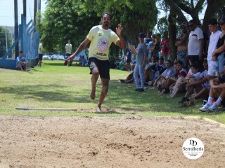 
<a style='margin-left: 5px;' class='btn btn-xs btn-social btn-facebook' href='https://www.facebook.com/sharer/sharer.php?u=https://www.boladovale.com.br/imgs/800-800-90/conteudo/fotos/1740/img8924.jpg' rel='popup' data-width='500' data-height='400'><i class='fa fa-facebook'></i>Compartilhar <span class='hidden-xs'>no Facebook</span>
</a> 
<a class='btn btn-default btn-xs' target='_blank' href='imgs/800-800-90/conteudo/fotos/1740/img8924.jpg'>
<span class='glyphicon glyphicon-cloud-download'></span> Salvar
</a> 
<span></span>