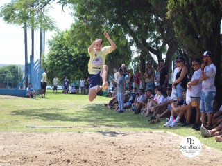 
<a style='margin-left: 5px;' class='btn btn-xs btn-social btn-facebook' href='https://www.facebook.com/sharer/sharer.php?u=https://www.boladovale.com.br/imgs/800-800-90/conteudo/fotos/1740/img8931.jpg' rel='popup' data-width='500' data-height='400'><i class='fa fa-facebook'></i>Compartilhar <span class='hidden-xs'>no Facebook</span>
</a> 
<a class='btn btn-default btn-xs' target='_blank' href='imgs/800-800-90/conteudo/fotos/1740/img8931.jpg'>
<span class='glyphicon glyphicon-cloud-download'></span> Salvar
</a> 
<span></span>