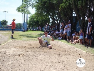 
<a style='margin-left: 5px;' class='btn btn-xs btn-social btn-facebook' href='https://www.facebook.com/sharer/sharer.php?u=https://www.boladovale.com.br/imgs/800-800-90/conteudo/fotos/1740/img8935.jpg' rel='popup' data-width='500' data-height='400'><i class='fa fa-facebook'></i>Compartilhar <span class='hidden-xs'>no Facebook</span>
</a> 
<a class='btn btn-default btn-xs' target='_blank' href='imgs/800-800-90/conteudo/fotos/1740/img8935.jpg'>
<span class='glyphicon glyphicon-cloud-download'></span> Salvar
</a> 
<span></span>
