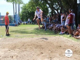 
<a style='margin-left: 5px;' class='btn btn-xs btn-social btn-facebook' href='https://www.facebook.com/sharer/sharer.php?u=https://www.boladovale.com.br/imgs/800-800-90/conteudo/fotos/1740/img8966.jpg' rel='popup' data-width='500' data-height='400'><i class='fa fa-facebook'></i>Compartilhar <span class='hidden-xs'>no Facebook</span>
</a> 
<a class='btn btn-default btn-xs' target='_blank' href='imgs/800-800-90/conteudo/fotos/1740/img8966.jpg'>
<span class='glyphicon glyphicon-cloud-download'></span> Salvar
</a> 
<span></span>