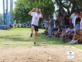 
<a style='margin-left: 5px;' class='btn btn-xs btn-social btn-facebook' href='https://www.facebook.com/sharer/sharer.php?u=https://www.boladovale.com.br/imgs/800-800-90/conteudo/fotos/1740/img8971.jpg' rel='popup' data-width='500' data-height='400'><i class='fa fa-facebook'></i>Compartilhar <span class='hidden-xs'>no Facebook</span>
</a> 
<a class='btn btn-default btn-xs' target='_blank' href='imgs/800-800-90/conteudo/fotos/1740/img8971.jpg'>
<span class='glyphicon glyphicon-cloud-download'></span> Salvar
</a> 
<span></span>