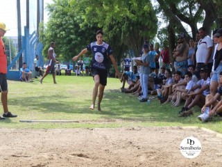 
<a style='margin-left: 5px;' class='btn btn-xs btn-social btn-facebook' href='https://www.facebook.com/sharer/sharer.php?u=https://www.boladovale.com.br/imgs/800-800-90/conteudo/fotos/1740/img8978.jpg' rel='popup' data-width='500' data-height='400'><i class='fa fa-facebook'></i>Compartilhar <span class='hidden-xs'>no Facebook</span>
</a> 
<a class='btn btn-default btn-xs' target='_blank' href='imgs/800-800-90/conteudo/fotos/1740/img8978.jpg'>
<span class='glyphicon glyphicon-cloud-download'></span> Salvar
</a> 
<span></span>