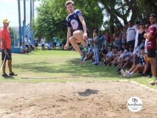 
<a style='margin-left: 5px;' class='btn btn-xs btn-social btn-facebook' href='https://www.facebook.com/sharer/sharer.php?u=https://www.boladovale.com.br/imgs/800-800-90/conteudo/fotos/1740/img8998.jpg' rel='popup' data-width='500' data-height='400'><i class='fa fa-facebook'></i>Compartilhar <span class='hidden-xs'>no Facebook</span>
</a> 
<a class='btn btn-default btn-xs' target='_blank' href='imgs/800-800-90/conteudo/fotos/1740/img8998.jpg'>
<span class='glyphicon glyphicon-cloud-download'></span> Salvar
</a> 
<span></span>