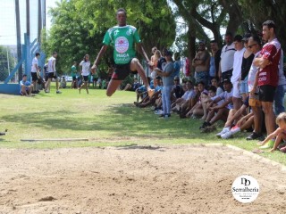 
<a style='margin-left: 5px;' class='btn btn-xs btn-social btn-facebook' href='https://www.facebook.com/sharer/sharer.php?u=https://www.boladovale.com.br/imgs/800-800-90/conteudo/fotos/1740/img9003.jpg' rel='popup' data-width='500' data-height='400'><i class='fa fa-facebook'></i>Compartilhar <span class='hidden-xs'>no Facebook</span>
</a> 
<a class='btn btn-default btn-xs' target='_blank' href='imgs/800-800-90/conteudo/fotos/1740/img9003.jpg'>
<span class='glyphicon glyphicon-cloud-download'></span> Salvar
</a> 
<span></span>