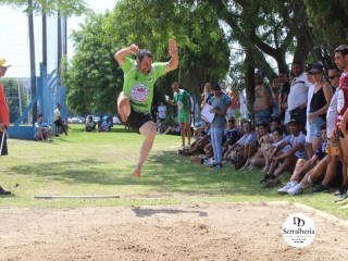 
<a style='margin-left: 5px;' class='btn btn-xs btn-social btn-facebook' href='https://www.facebook.com/sharer/sharer.php?u=https://www.boladovale.com.br/imgs/800-800-90/conteudo/fotos/1740/img9022.jpg' rel='popup' data-width='500' data-height='400'><i class='fa fa-facebook'></i>Compartilhar <span class='hidden-xs'>no Facebook</span>
</a> 
<a class='btn btn-default btn-xs' target='_blank' href='imgs/800-800-90/conteudo/fotos/1740/img9022.jpg'>
<span class='glyphicon glyphicon-cloud-download'></span> Salvar
</a> 
<span></span>