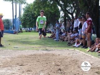 
<a style='margin-left: 5px;' class='btn btn-xs btn-social btn-facebook' href='https://www.facebook.com/sharer/sharer.php?u=https://www.boladovale.com.br/imgs/800-800-90/conteudo/fotos/1740/img9030.jpg' rel='popup' data-width='500' data-height='400'><i class='fa fa-facebook'></i>Compartilhar <span class='hidden-xs'>no Facebook</span>
</a> 
<a class='btn btn-default btn-xs' target='_blank' href='imgs/800-800-90/conteudo/fotos/1740/img9030.jpg'>
<span class='glyphicon glyphicon-cloud-download'></span> Salvar
</a> 
<span></span>