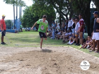 
<a style='margin-left: 5px;' class='btn btn-xs btn-social btn-facebook' href='https://www.facebook.com/sharer/sharer.php?u=https://www.boladovale.com.br/imgs/800-800-90/conteudo/fotos/1740/img9032.jpg' rel='popup' data-width='500' data-height='400'><i class='fa fa-facebook'></i>Compartilhar <span class='hidden-xs'>no Facebook</span>
</a> 
<a class='btn btn-default btn-xs' target='_blank' href='imgs/800-800-90/conteudo/fotos/1740/img9032.jpg'>
<span class='glyphicon glyphicon-cloud-download'></span> Salvar
</a> 
<span></span>