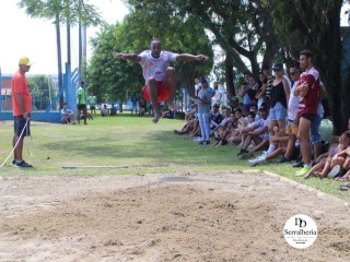 
<a style='margin-left: 5px;' class='btn btn-xs btn-social btn-facebook' href='https://www.facebook.com/sharer/sharer.php?u=https://www.boladovale.com.br/imgs/800-800-90/conteudo/fotos/1740/img9041.jpg' rel='popup' data-width='500' data-height='400'><i class='fa fa-facebook'></i>Compartilhar <span class='hidden-xs'>no Facebook</span>
</a> 
<a class='btn btn-default btn-xs' target='_blank' href='imgs/800-800-90/conteudo/fotos/1740/img9041.jpg'>
<span class='glyphicon glyphicon-cloud-download'></span> Salvar
</a> 
<span></span>