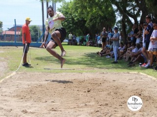 
<a style='margin-left: 5px;' class='btn btn-xs btn-social btn-facebook' href='https://www.facebook.com/sharer/sharer.php?u=https://www.boladovale.com.br/imgs/800-800-90/conteudo/fotos/1740/img9060.jpg' rel='popup' data-width='500' data-height='400'><i class='fa fa-facebook'></i>Compartilhar <span class='hidden-xs'>no Facebook</span>
</a> 
<a class='btn btn-default btn-xs' target='_blank' href='imgs/800-800-90/conteudo/fotos/1740/img9060.jpg'>
<span class='glyphicon glyphicon-cloud-download'></span> Salvar
</a> 
<span></span>