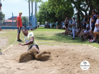 
<a style='margin-left: 5px;' class='btn btn-xs btn-social btn-facebook' href='https://www.facebook.com/sharer/sharer.php?u=https://www.boladovale.com.br/imgs/800-800-90/conteudo/fotos/1740/img9062.jpg' rel='popup' data-width='500' data-height='400'><i class='fa fa-facebook'></i>Compartilhar <span class='hidden-xs'>no Facebook</span>
</a> 
<a class='btn btn-default btn-xs' target='_blank' href='imgs/800-800-90/conteudo/fotos/1740/img9062.jpg'>
<span class='glyphicon glyphicon-cloud-download'></span> Salvar
</a> 
<span></span>