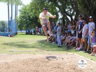 
<a style='margin-left: 5px;' class='btn btn-xs btn-social btn-facebook' href='https://www.facebook.com/sharer/sharer.php?u=https://www.boladovale.com.br/imgs/800-800-90/conteudo/fotos/1740/img9067.jpg' rel='popup' data-width='500' data-height='400'><i class='fa fa-facebook'></i>Compartilhar <span class='hidden-xs'>no Facebook</span>
</a> 
<a class='btn btn-default btn-xs' target='_blank' href='imgs/800-800-90/conteudo/fotos/1740/img9067.jpg'>
<span class='glyphicon glyphicon-cloud-download'></span> Salvar
</a> 
<span></span>