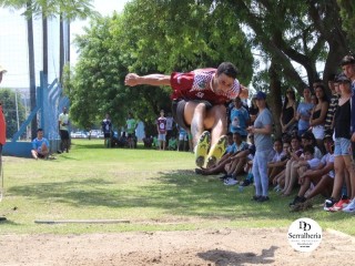 
<a style='margin-left: 5px;' class='btn btn-xs btn-social btn-facebook' href='https://www.facebook.com/sharer/sharer.php?u=https://www.boladovale.com.br/imgs/800-800-90/conteudo/fotos/1740/img9076.jpg' rel='popup' data-width='500' data-height='400'><i class='fa fa-facebook'></i>Compartilhar <span class='hidden-xs'>no Facebook</span>
</a> 
<a class='btn btn-default btn-xs' target='_blank' href='imgs/800-800-90/conteudo/fotos/1740/img9076.jpg'>
<span class='glyphicon glyphicon-cloud-download'></span> Salvar
</a> 
<span></span>