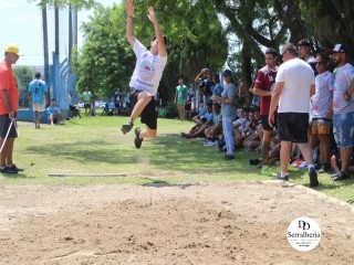 
<a style='margin-left: 5px;' class='btn btn-xs btn-social btn-facebook' href='https://www.facebook.com/sharer/sharer.php?u=https://www.boladovale.com.br/imgs/800-800-90/conteudo/fotos/1740/img9088.jpg' rel='popup' data-width='500' data-height='400'><i class='fa fa-facebook'></i>Compartilhar <span class='hidden-xs'>no Facebook</span>
</a> 
<a class='btn btn-default btn-xs' target='_blank' href='imgs/800-800-90/conteudo/fotos/1740/img9088.jpg'>
<span class='glyphicon glyphicon-cloud-download'></span> Salvar
</a> 
<span></span>