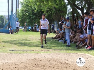 
<a style='margin-left: 5px;' class='btn btn-xs btn-social btn-facebook' href='https://www.facebook.com/sharer/sharer.php?u=https://www.boladovale.com.br/imgs/800-800-90/conteudo/fotos/1740/img9099.jpg' rel='popup' data-width='500' data-height='400'><i class='fa fa-facebook'></i>Compartilhar <span class='hidden-xs'>no Facebook</span>
</a> 
<a class='btn btn-default btn-xs' target='_blank' href='imgs/800-800-90/conteudo/fotos/1740/img9099.jpg'>
<span class='glyphicon glyphicon-cloud-download'></span> Salvar
</a> 
<span></span>