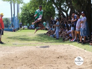 
<a style='margin-left: 5px;' class='btn btn-xs btn-social btn-facebook' href='https://www.facebook.com/sharer/sharer.php?u=https://www.boladovale.com.br/imgs/800-800-90/conteudo/fotos/1740/img9131.jpg' rel='popup' data-width='500' data-height='400'><i class='fa fa-facebook'></i>Compartilhar <span class='hidden-xs'>no Facebook</span>
</a> 
<a class='btn btn-default btn-xs' target='_blank' href='imgs/800-800-90/conteudo/fotos/1740/img9131.jpg'>
<span class='glyphicon glyphicon-cloud-download'></span> Salvar
</a> 
<span></span>