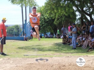 
<a style='margin-left: 5px;' class='btn btn-xs btn-social btn-facebook' href='https://www.facebook.com/sharer/sharer.php?u=https://www.boladovale.com.br/imgs/800-800-90/conteudo/fotos/1740/img9164.jpg' rel='popup' data-width='500' data-height='400'><i class='fa fa-facebook'></i>Compartilhar <span class='hidden-xs'>no Facebook</span>
</a> 
<a class='btn btn-default btn-xs' target='_blank' href='imgs/800-800-90/conteudo/fotos/1740/img9164.jpg'>
<span class='glyphicon glyphicon-cloud-download'></span> Salvar
</a> 
<span></span>